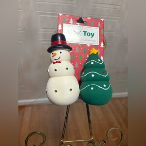 Jmle Happy Holidays/Christmas - Set Of 2 Toys  5” & 6”Do  With Squeaker.
